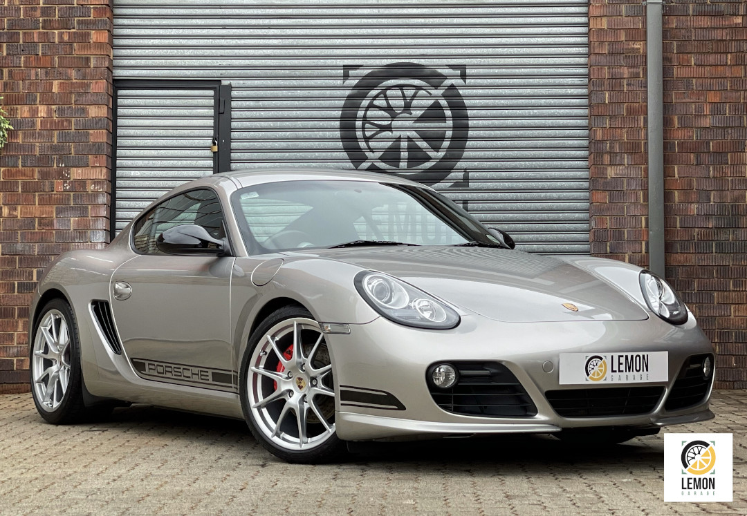 2011 Porsche Cayman R