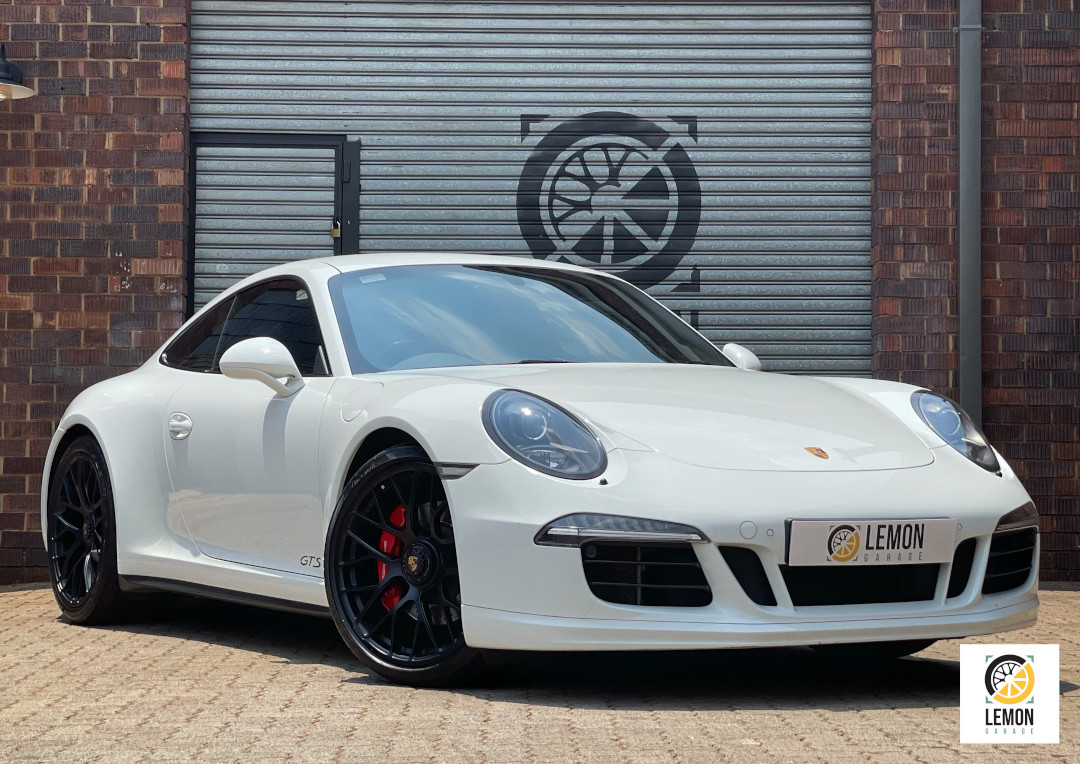 2015 Porsche 911 Carrera GTS (991)