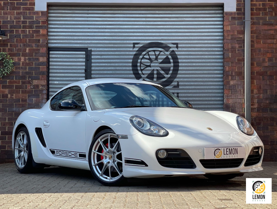 2011 Porsche Cayman R