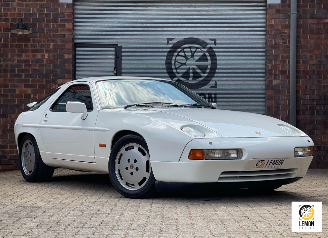 1988 Porsche 928 S4