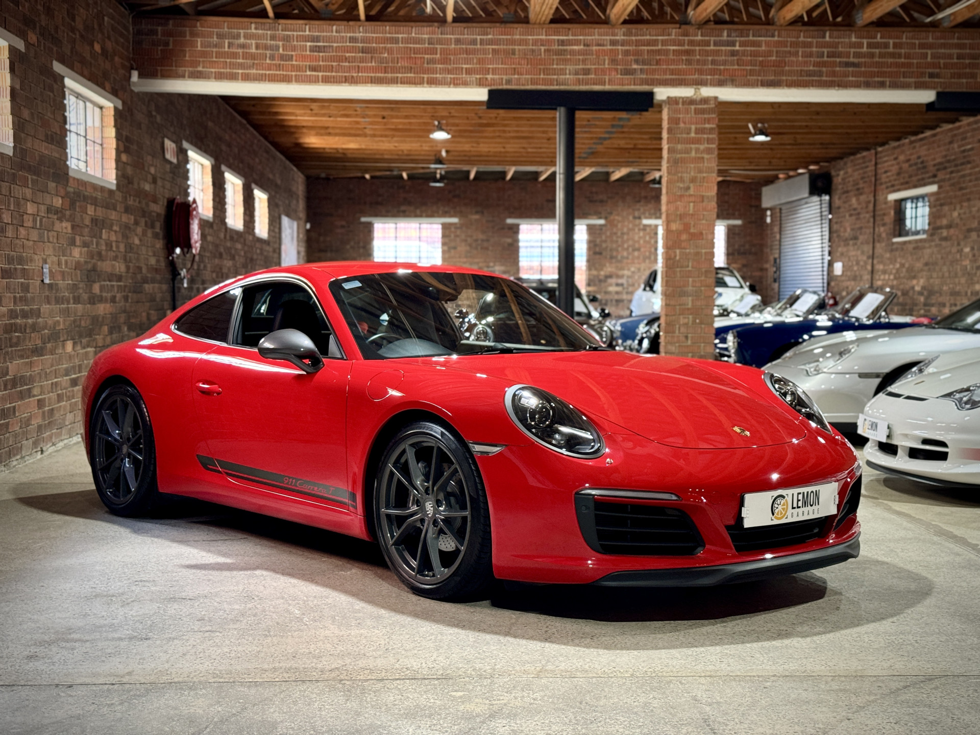 2018 Porsche 911 Carrera T