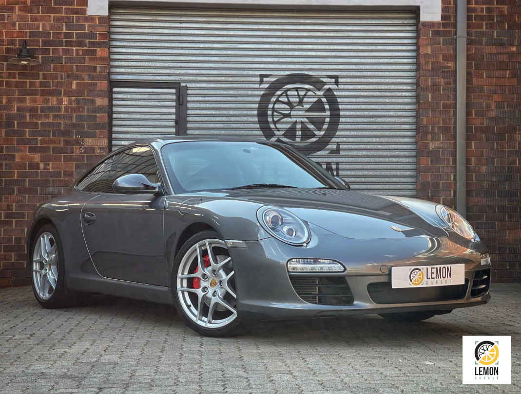 2010 Porsche 911 Carrera S (997)
