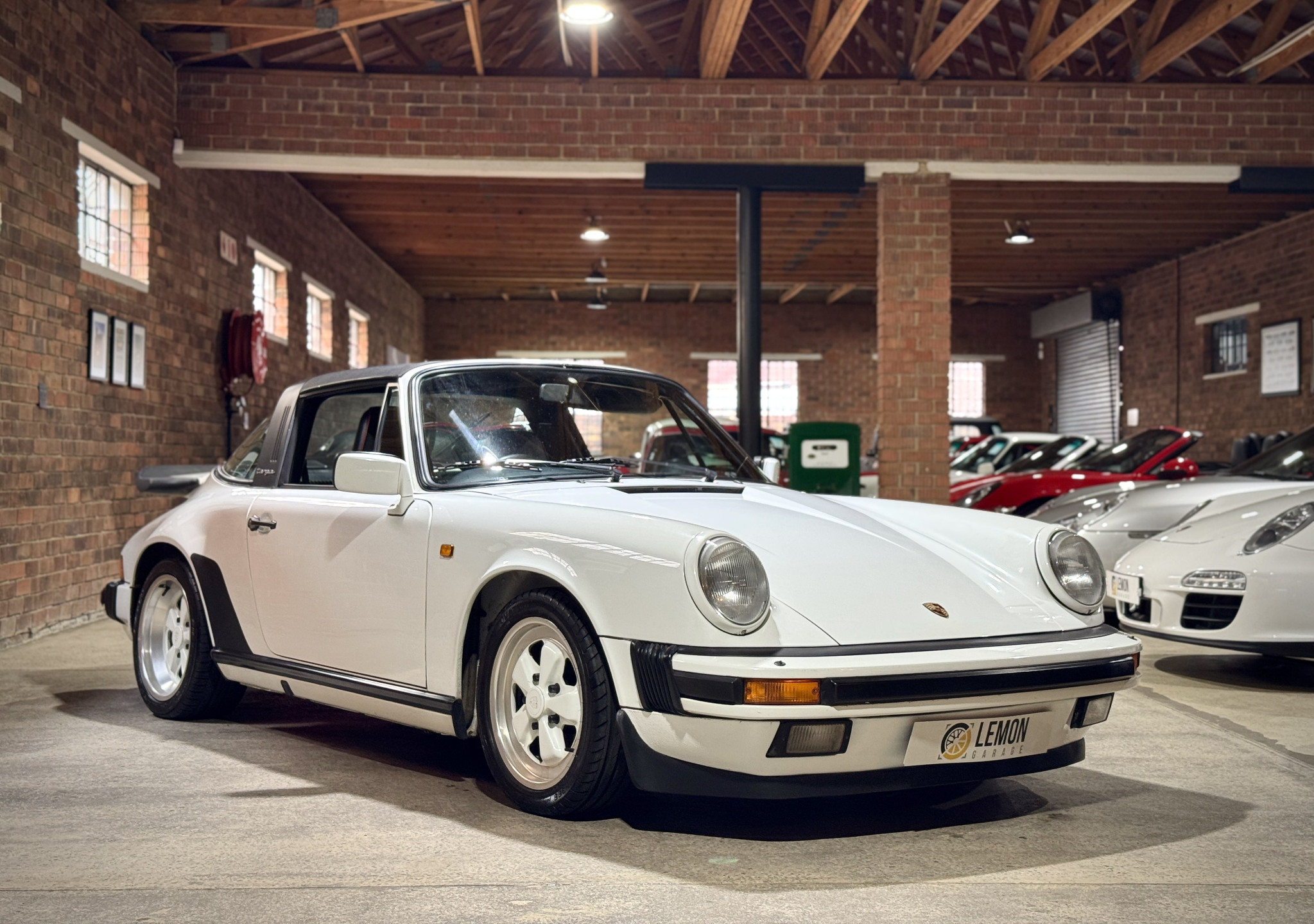 1987 Porsche Carrera 3.2 Targa