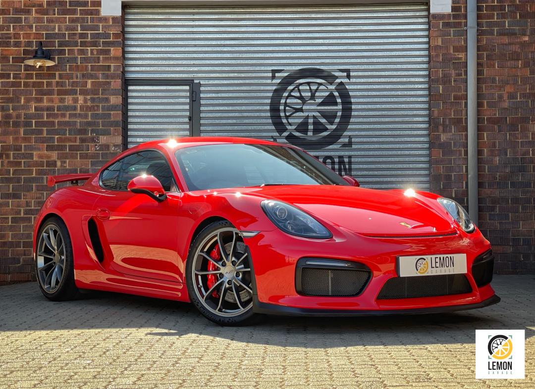 2016 Porsche Cayman GT4