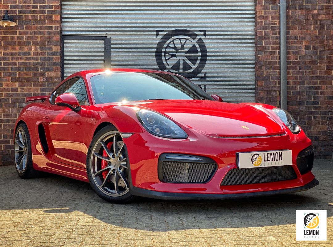 2016 Porsche Cayman GT4