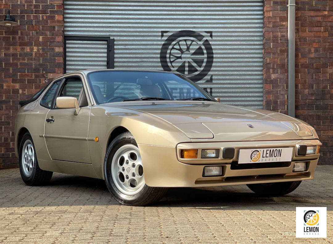 1988 Porsche 944 S