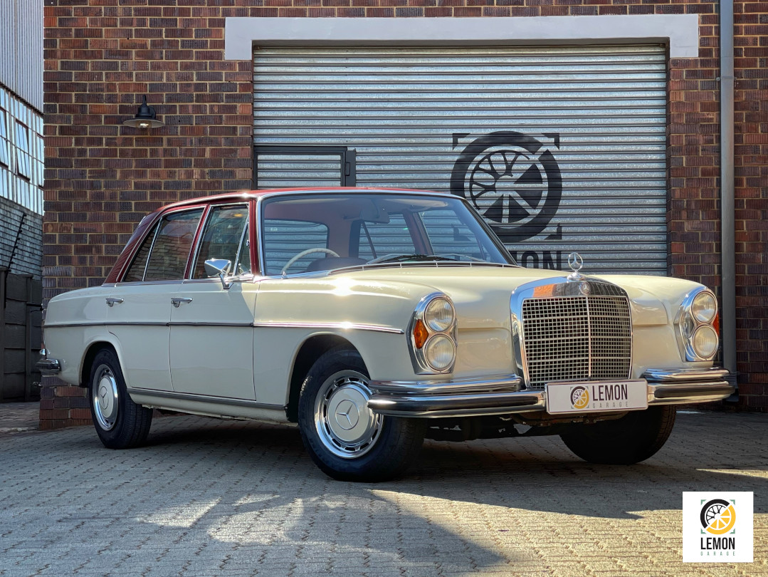 1970 Mercedes Benz 280 S W108