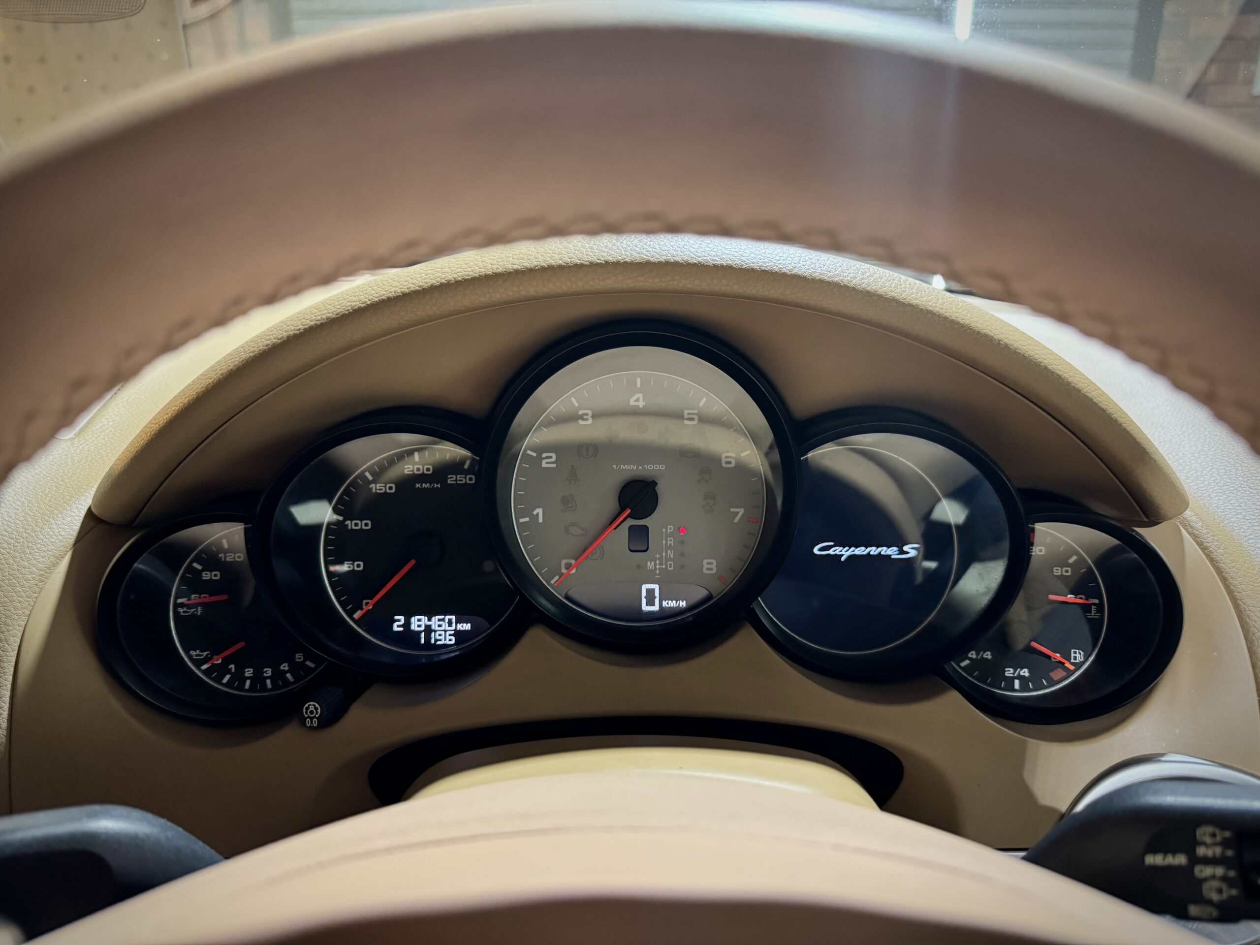 2011 Porsche Cayenne S (E2)