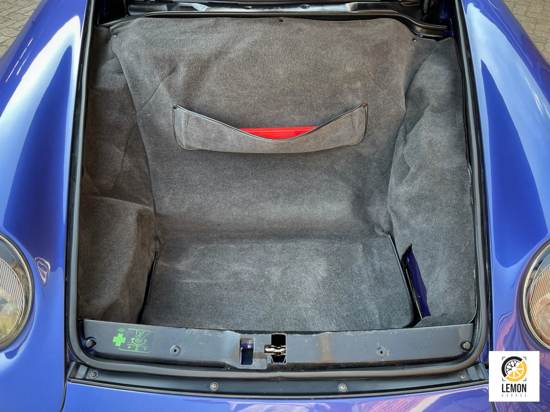 1997 Porsche 911 Carrera Cabriolet (993)