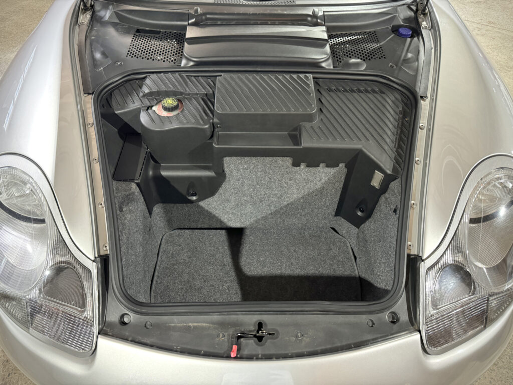 2000 Porsche 911 MK1 GT3 (996)