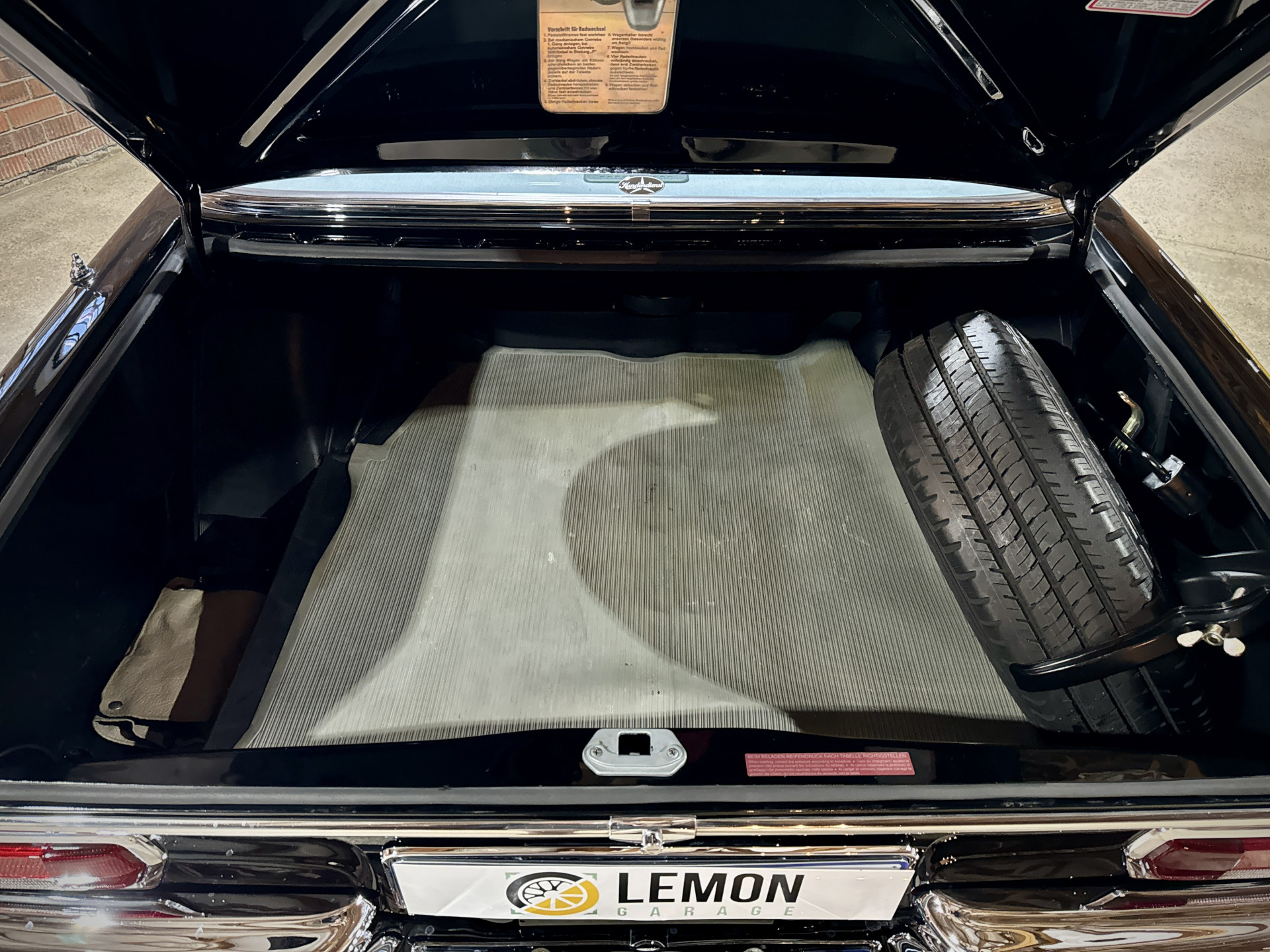 1969 Mercedes 300 SEL 6.3