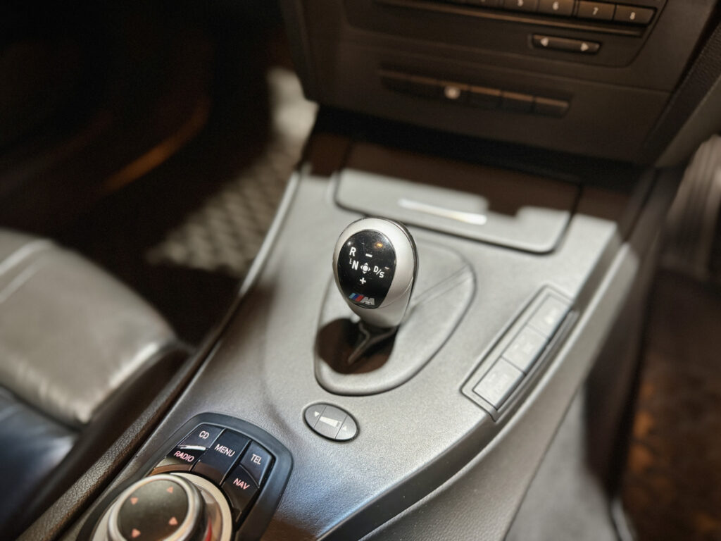 2011 BMW M3 (E92)