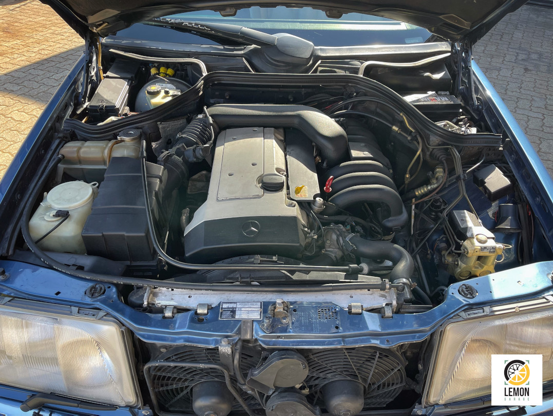 1994 Mercedes Benz E320 Coupe