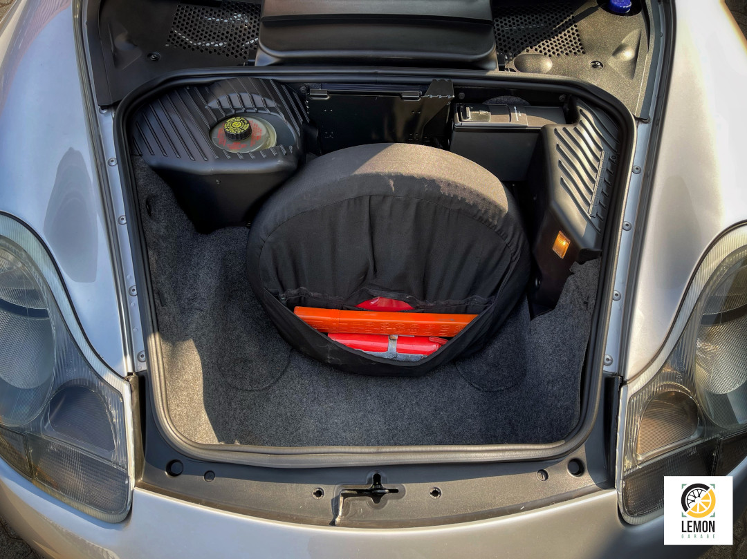 1998 Porsche 911 Carrera (996)