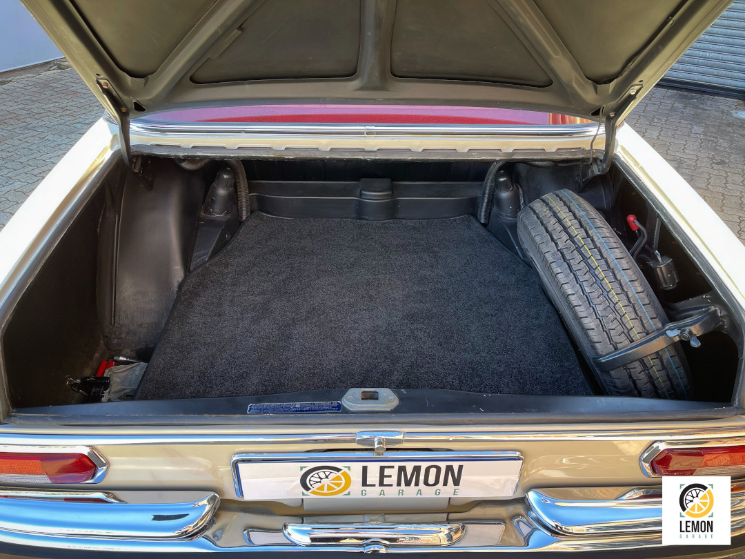 1970 Mercedes Benz 280 S W108