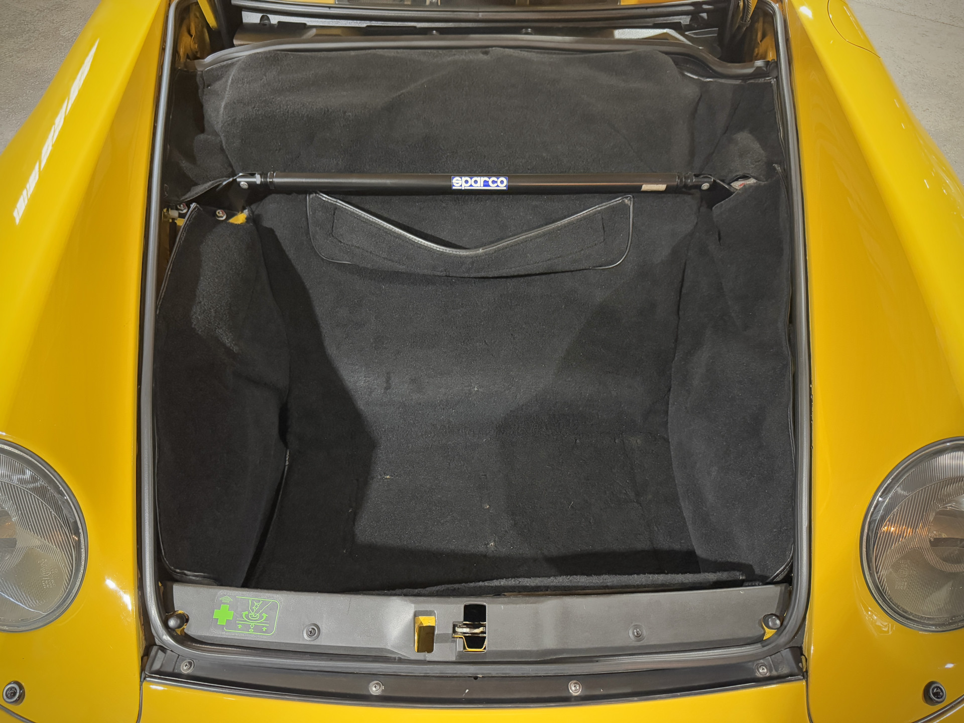 1994 Porsche 911 Carrera Cabriolet (993)