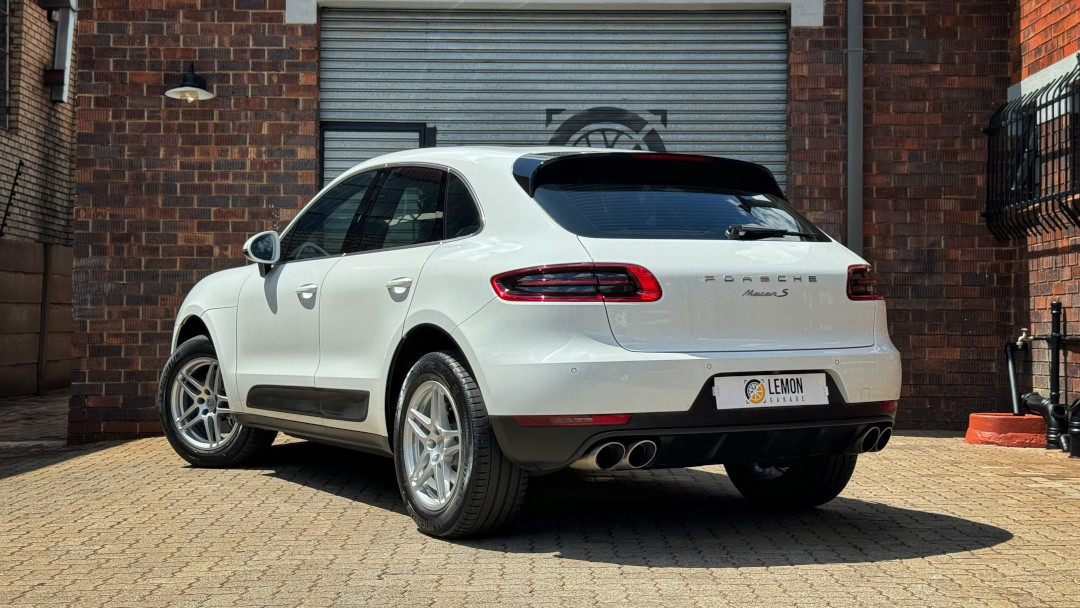 2015 Porsche Macan S