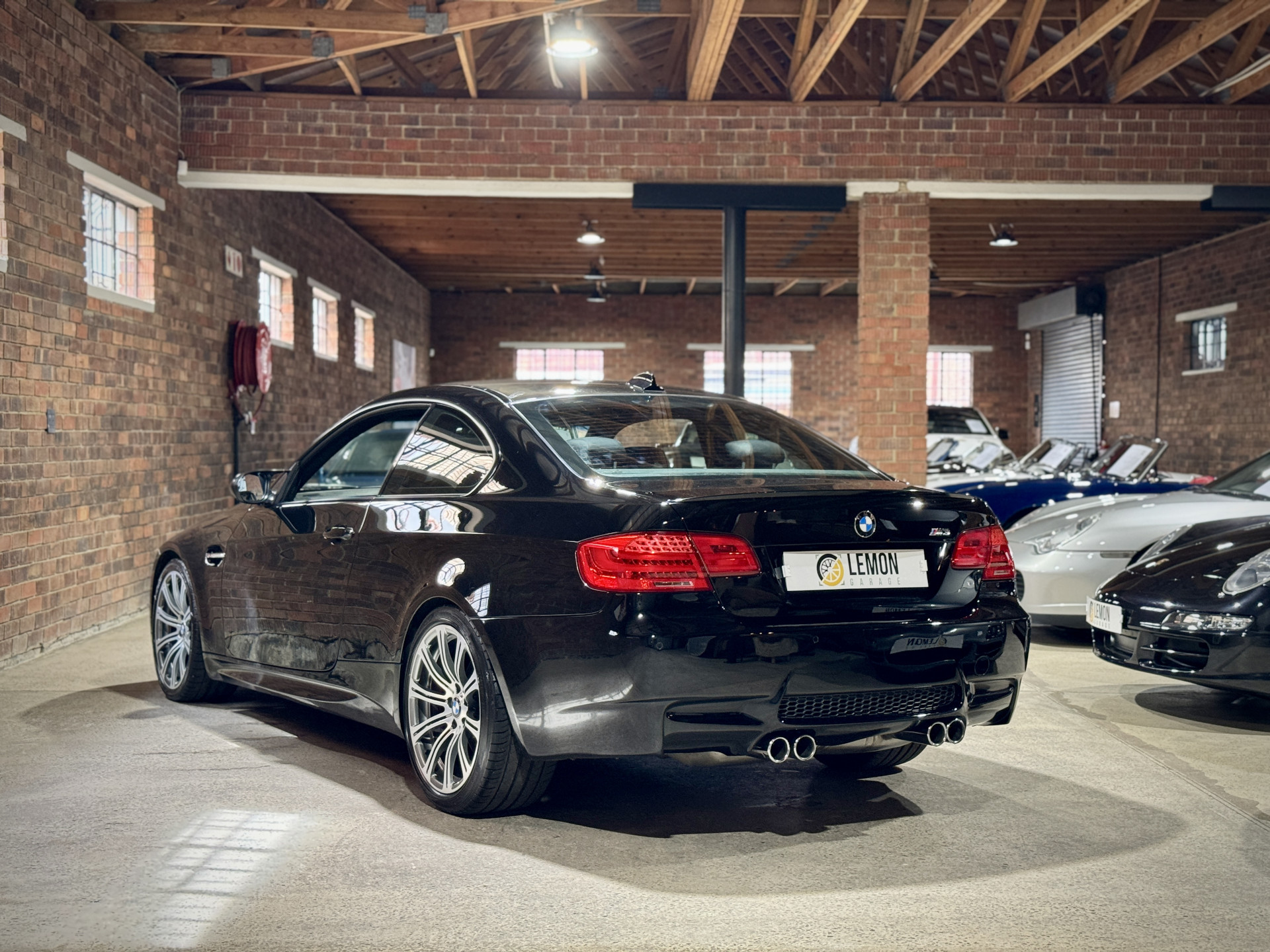 2011 BMW M3 (E92)