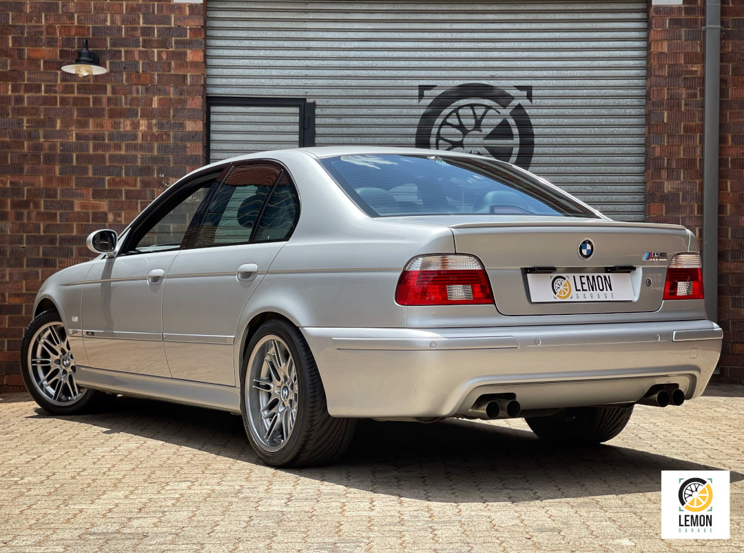 2000 BMW M5 E39