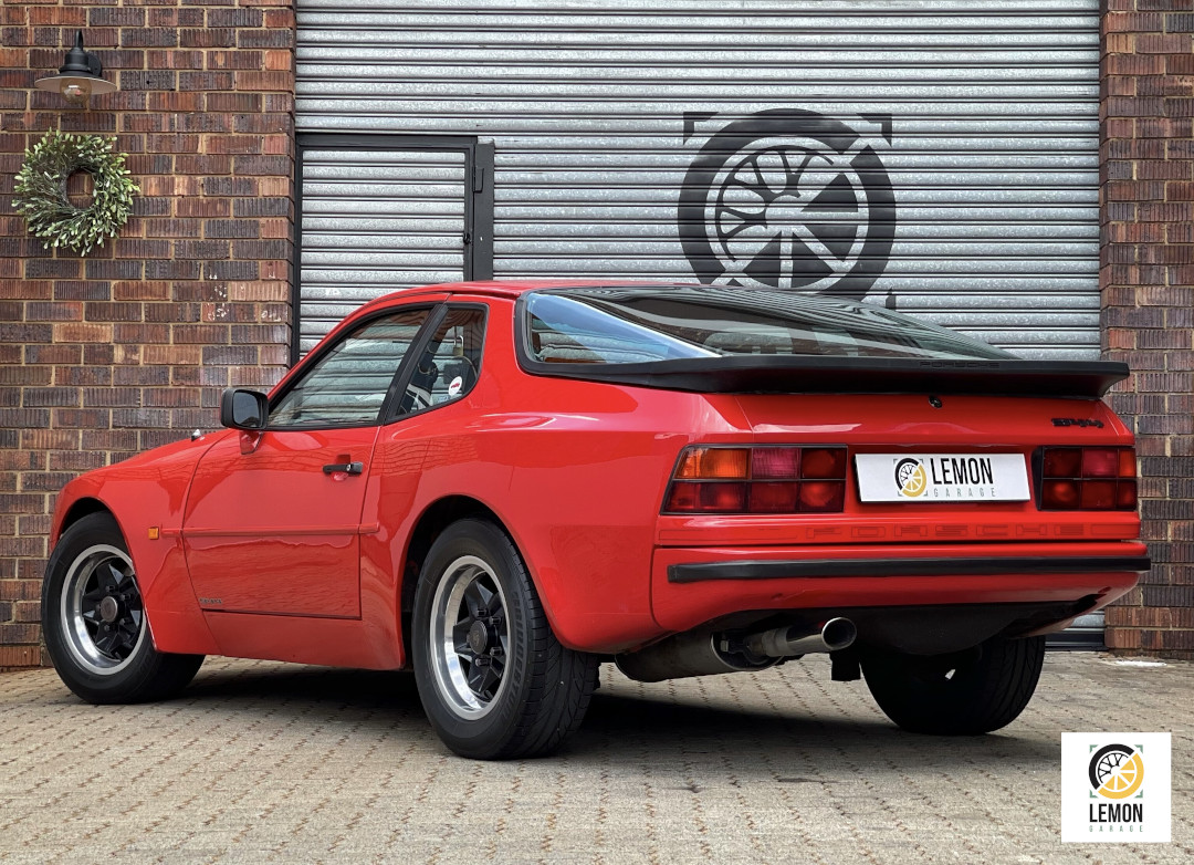 1984 Porsche 944