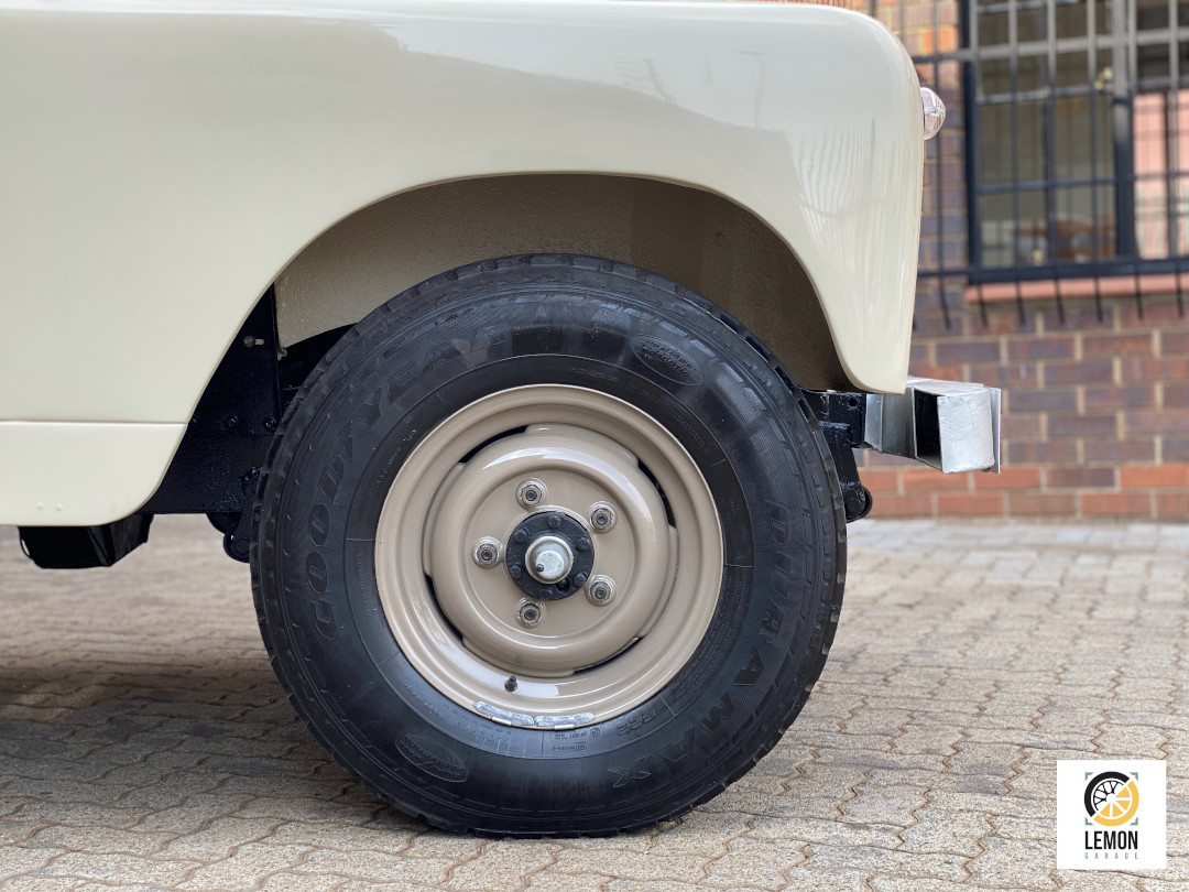 1970 Land Rover Series IIA SWB