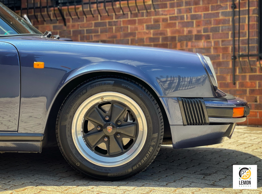 1986 Porsche Carrera 3.2 Targa