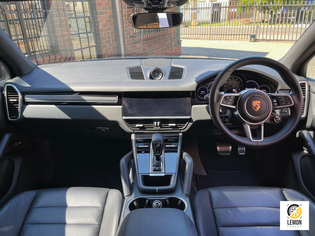 2018 Porsche Cayenne S