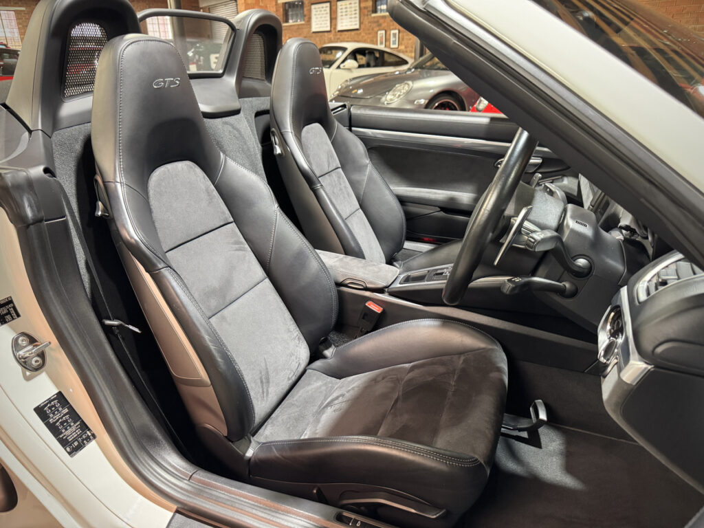 2015 Porsche Boxster GTS (981)
