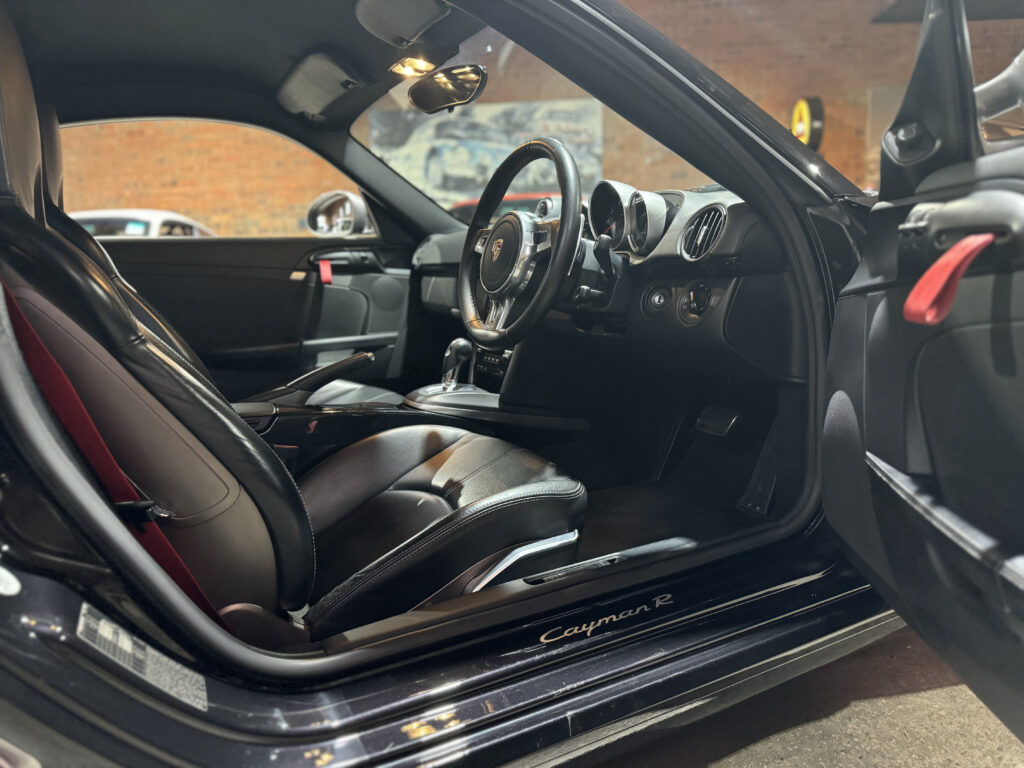 2012 Porsche Cayman R
