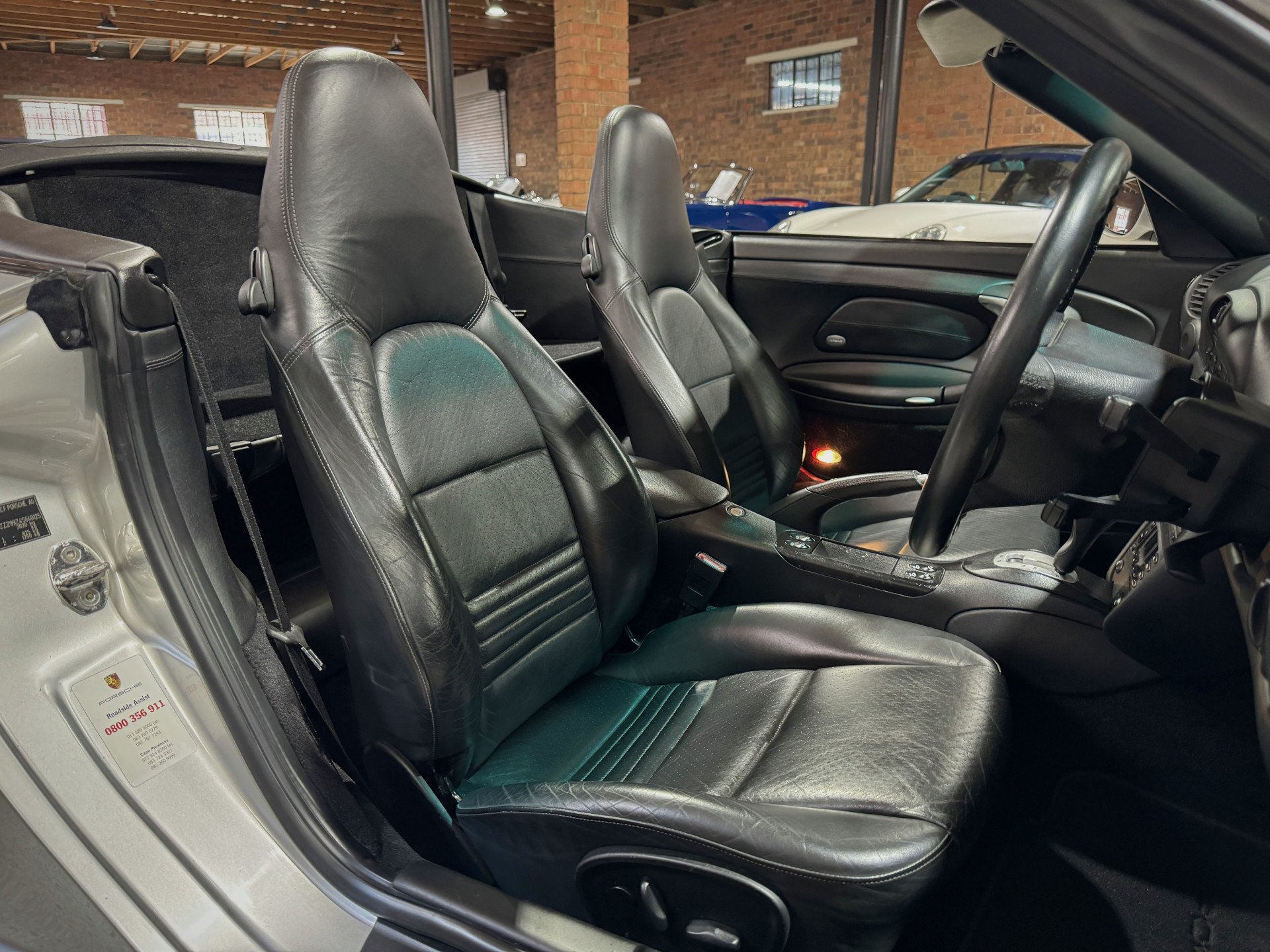 2004 Porsche 911 Carrera 4S Cabriolet (996)