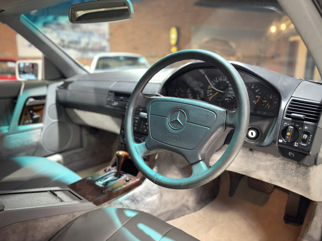 1995 Mercedes Benz SL500 R129