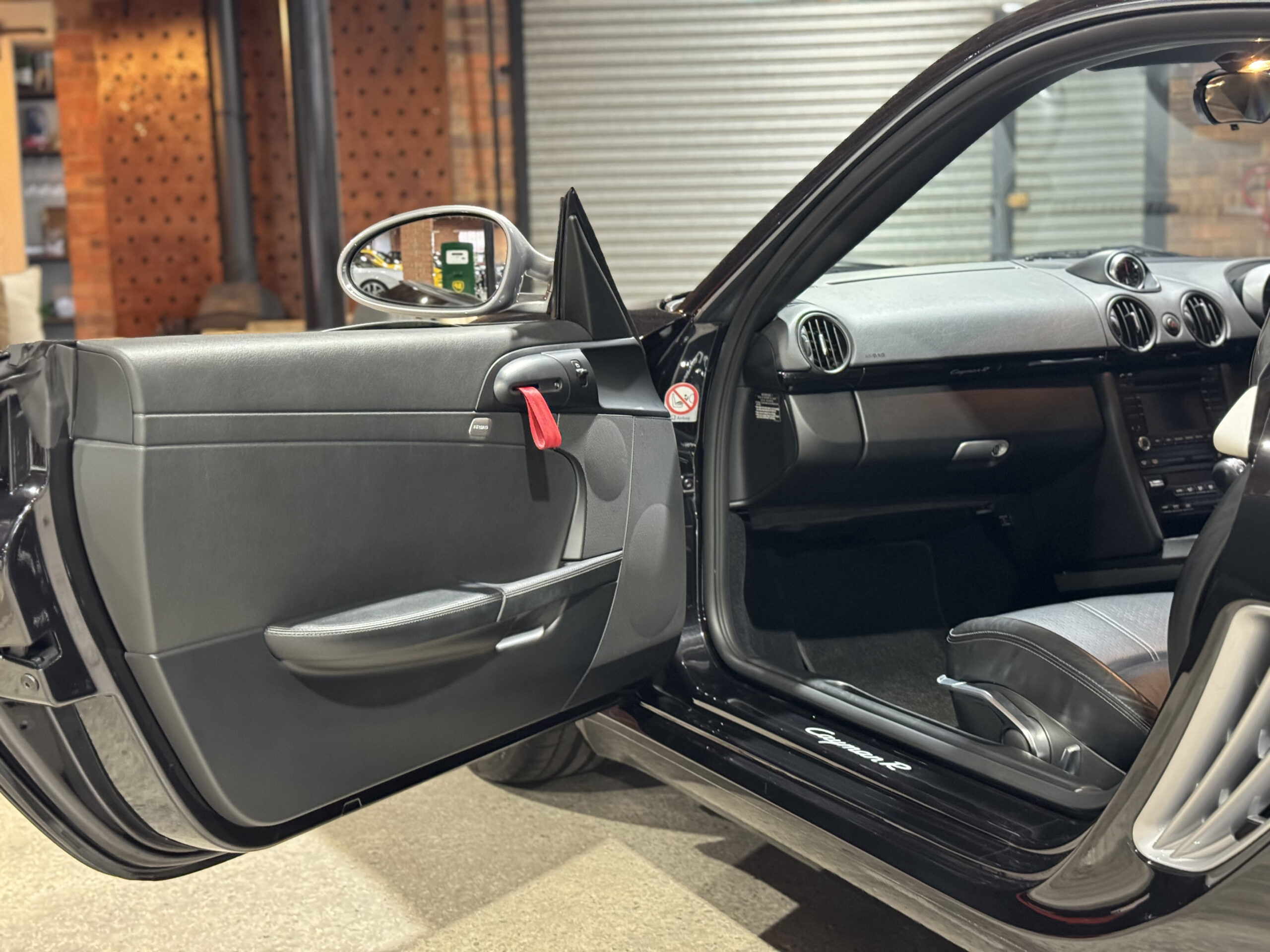 2012 Porsche Cayman R