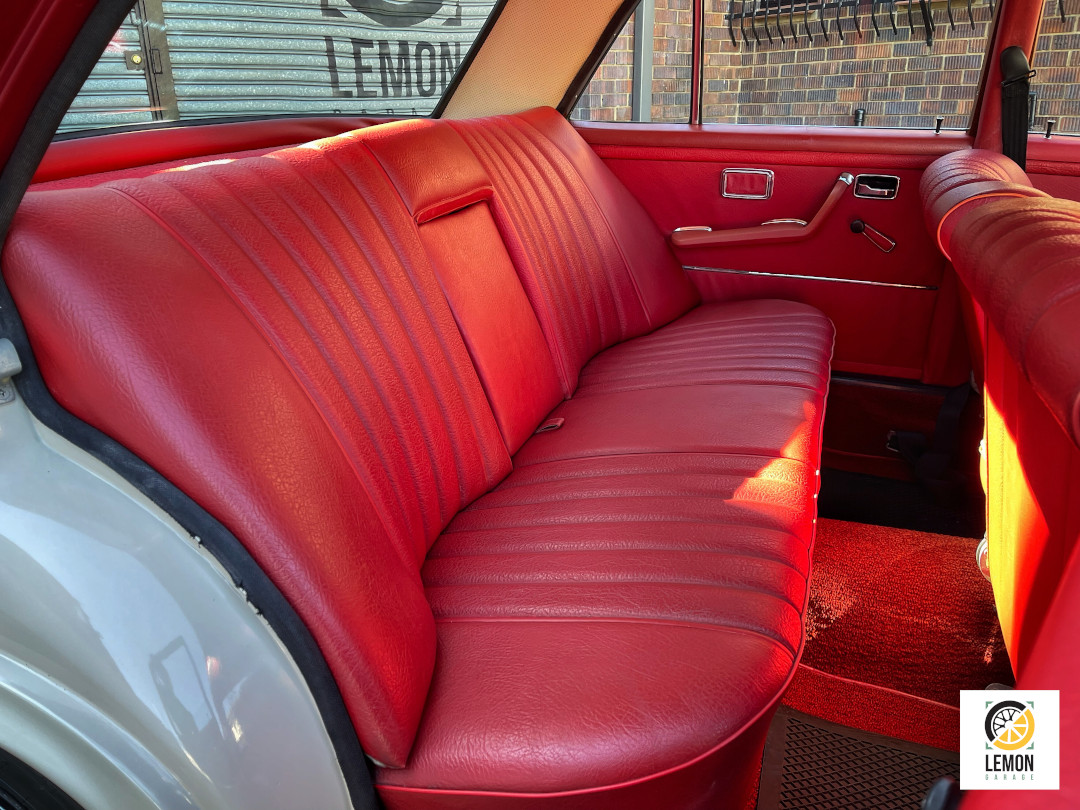 1970 Mercedes Benz 280 S W108