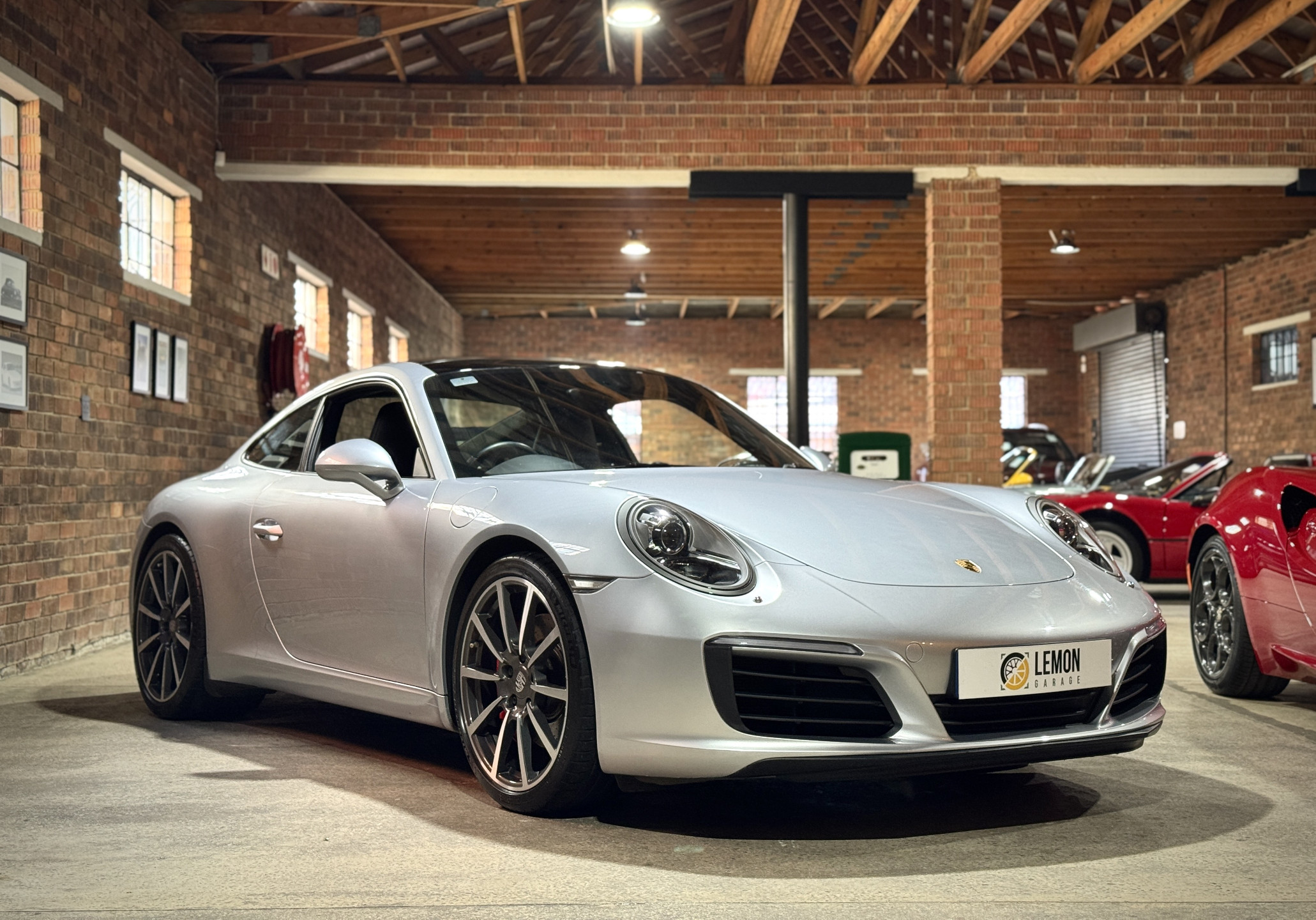 2016 Porsche 911 Carrera S (991.2)