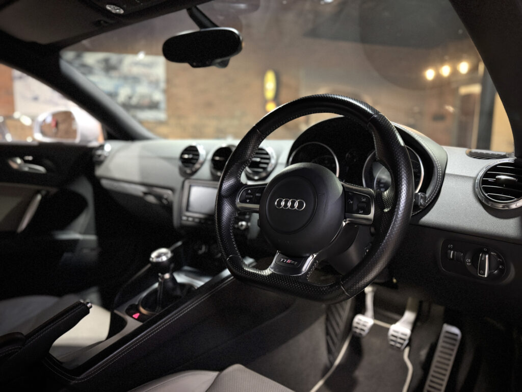 2010 Audi TT RS
