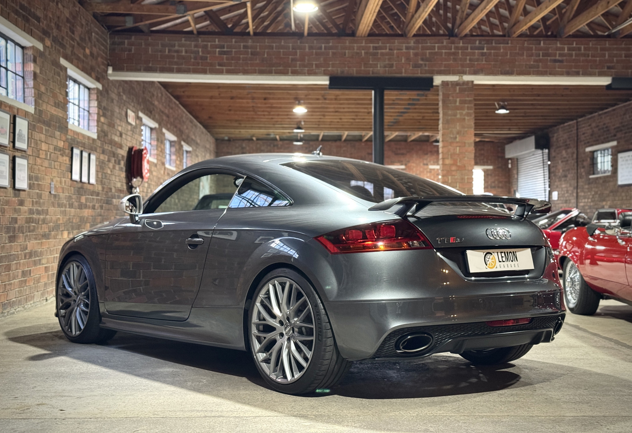 2010 Audi TT RS
