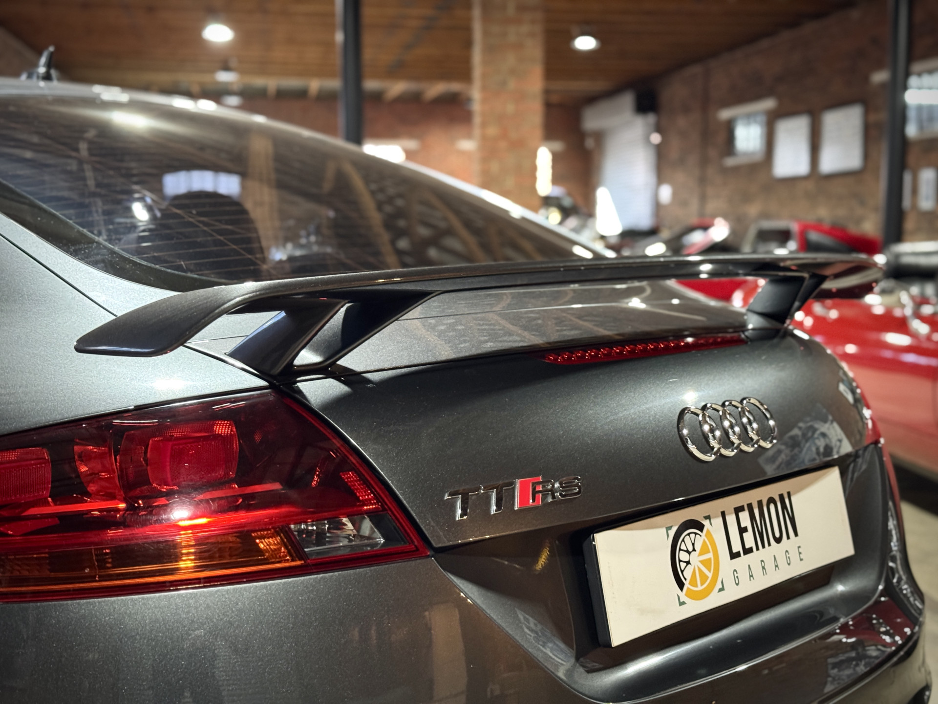 2010 Audi TT RS