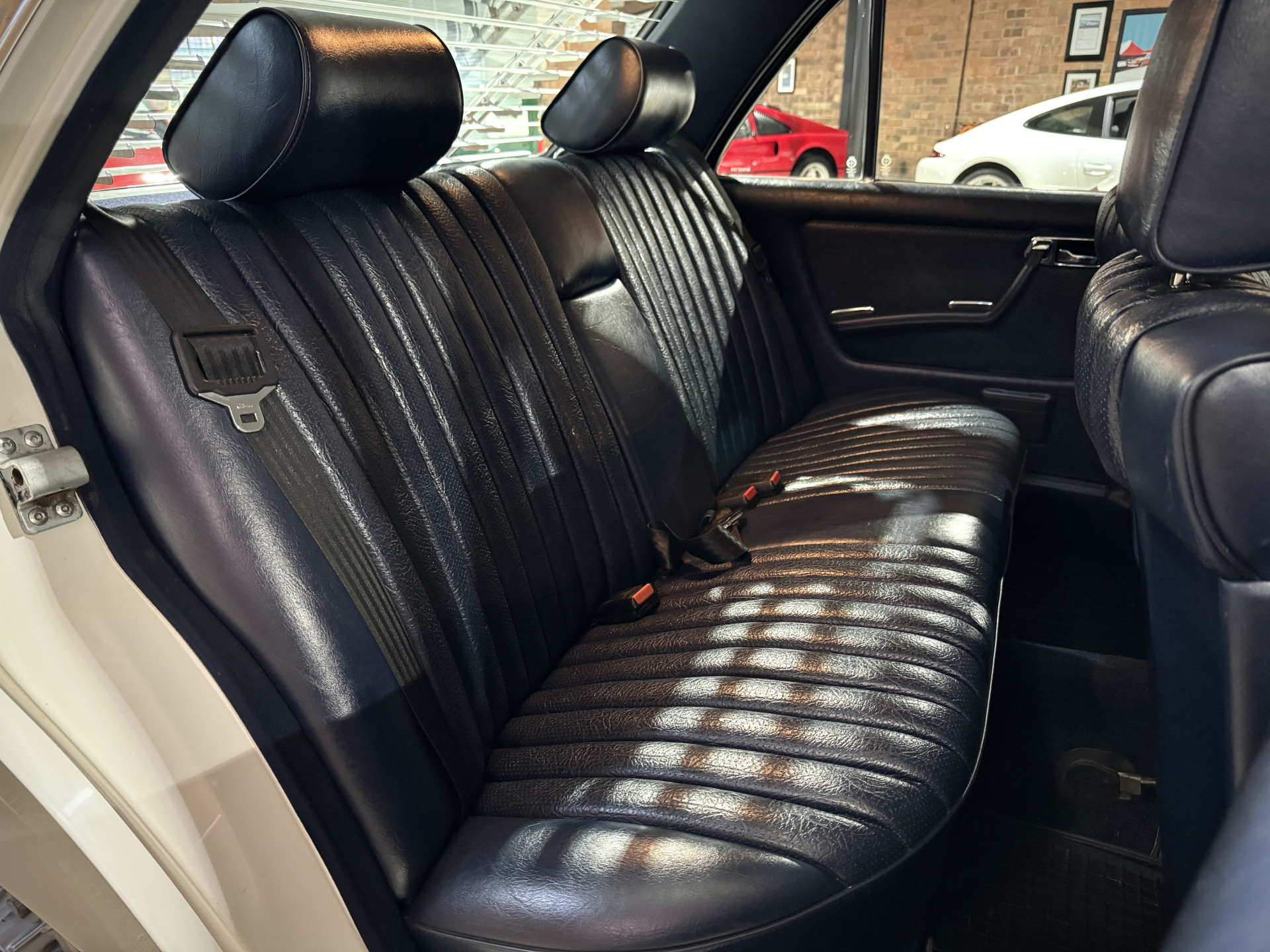 1983 Mercedes Benz 230E W123