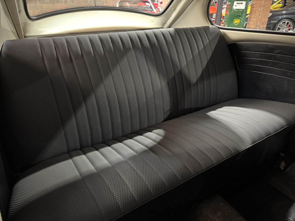 1972 Volkswagen Econo Beetle