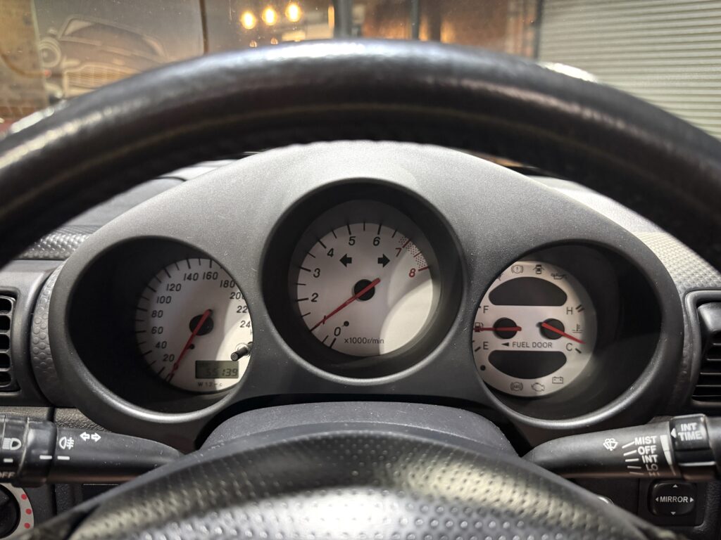 2001 Toyota MR2