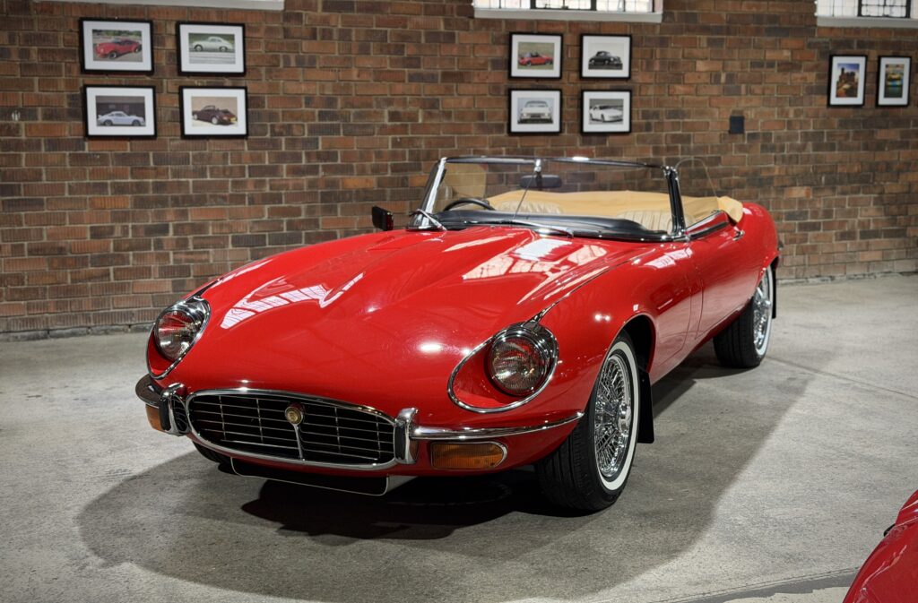 1974 Jaguar E-Type V12 Roadster