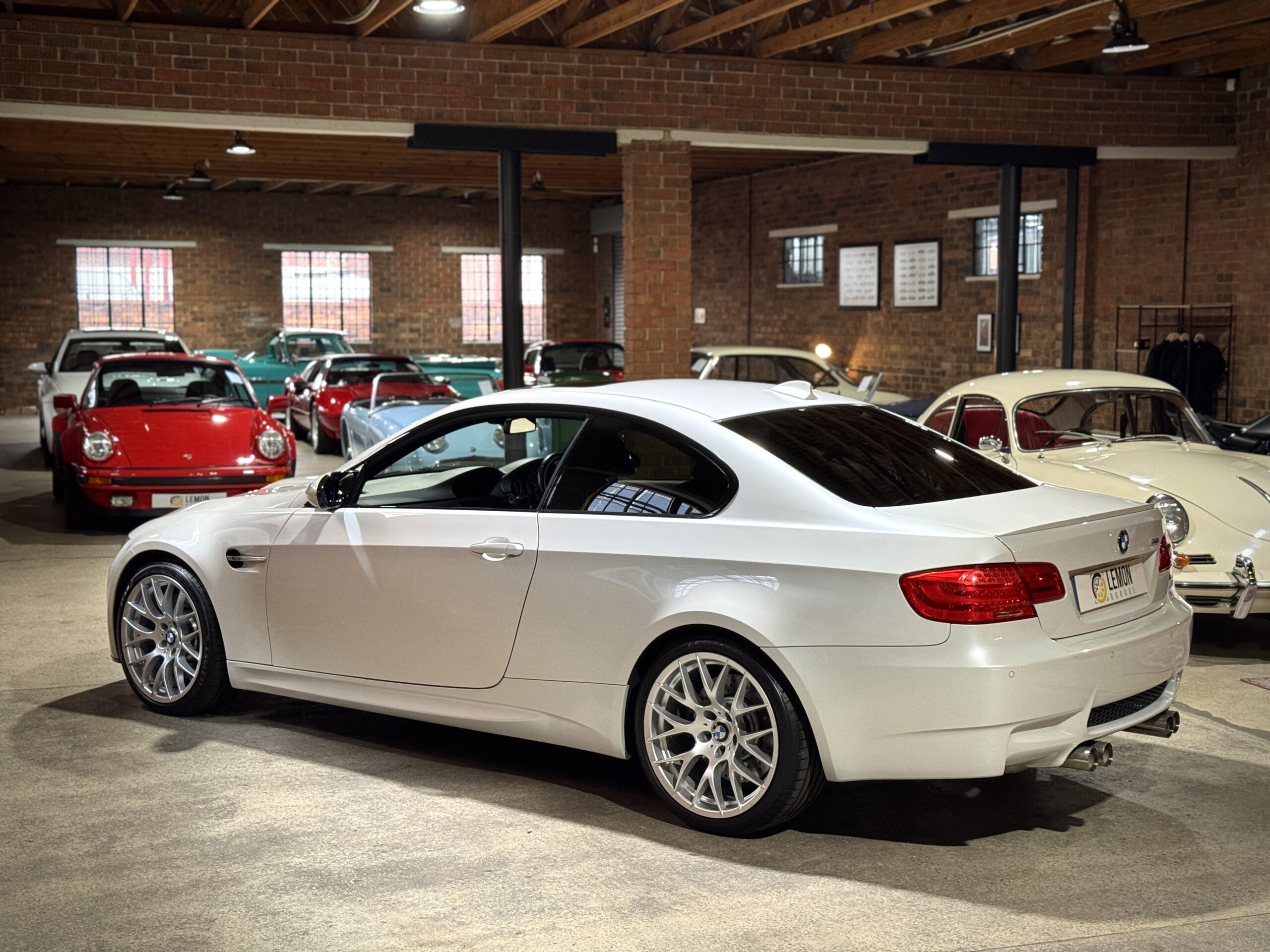 2011 BMW M3 (E92)