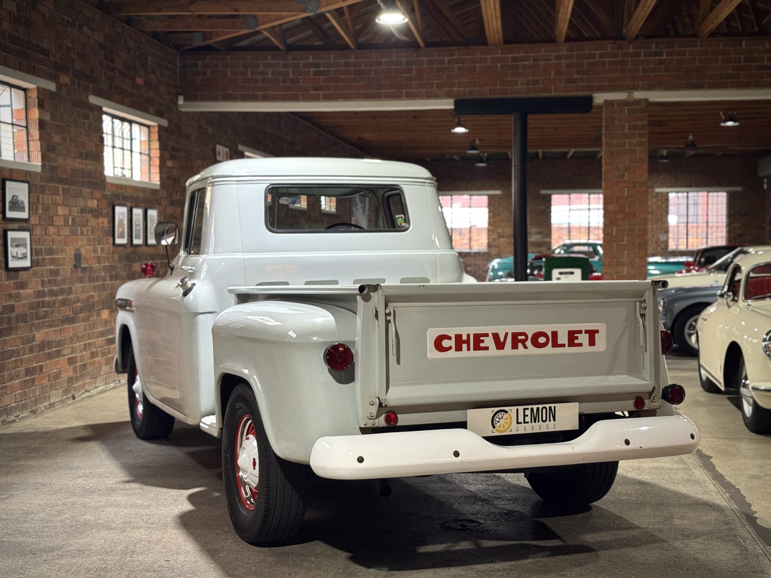 1959 Chevrolet Apache Pick-Up