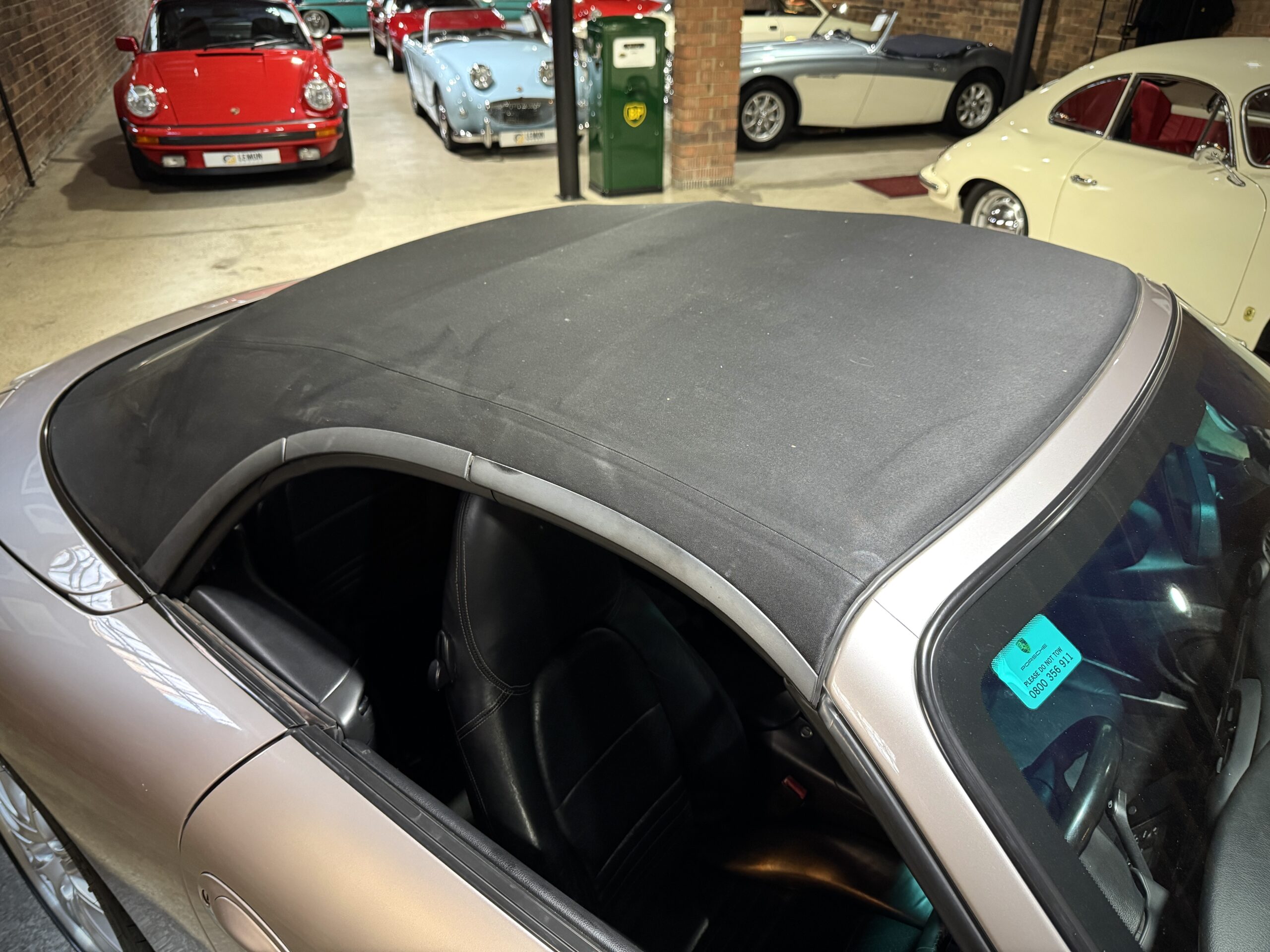 2003 Porsche 911 Carrera 4 Cabriolet (996)