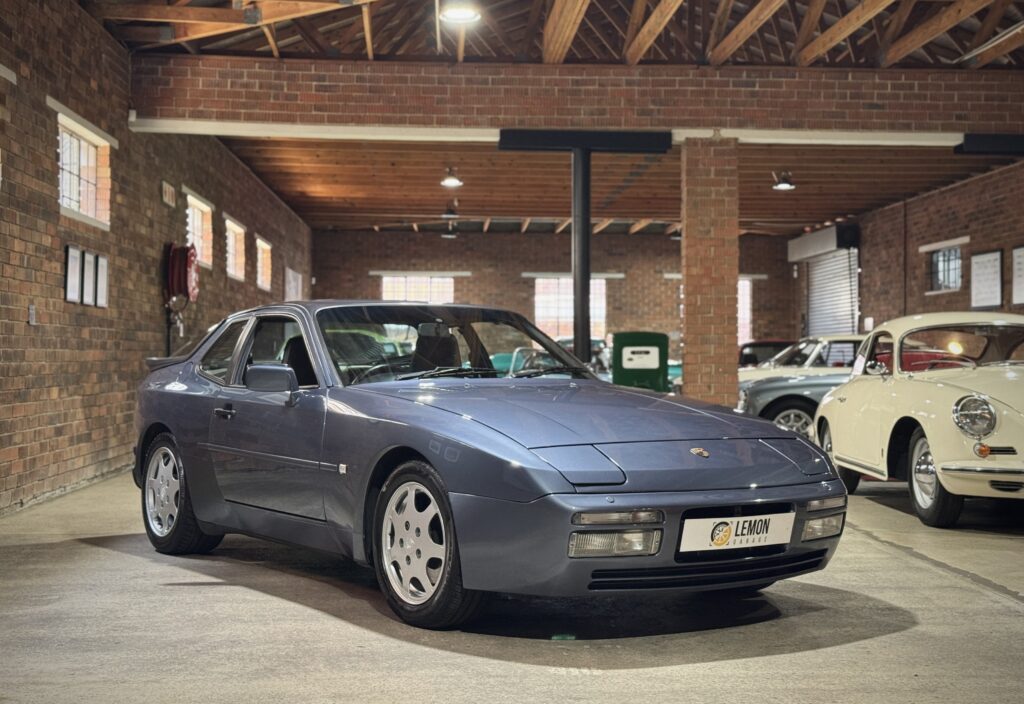1989 Porsche 944 Turbo