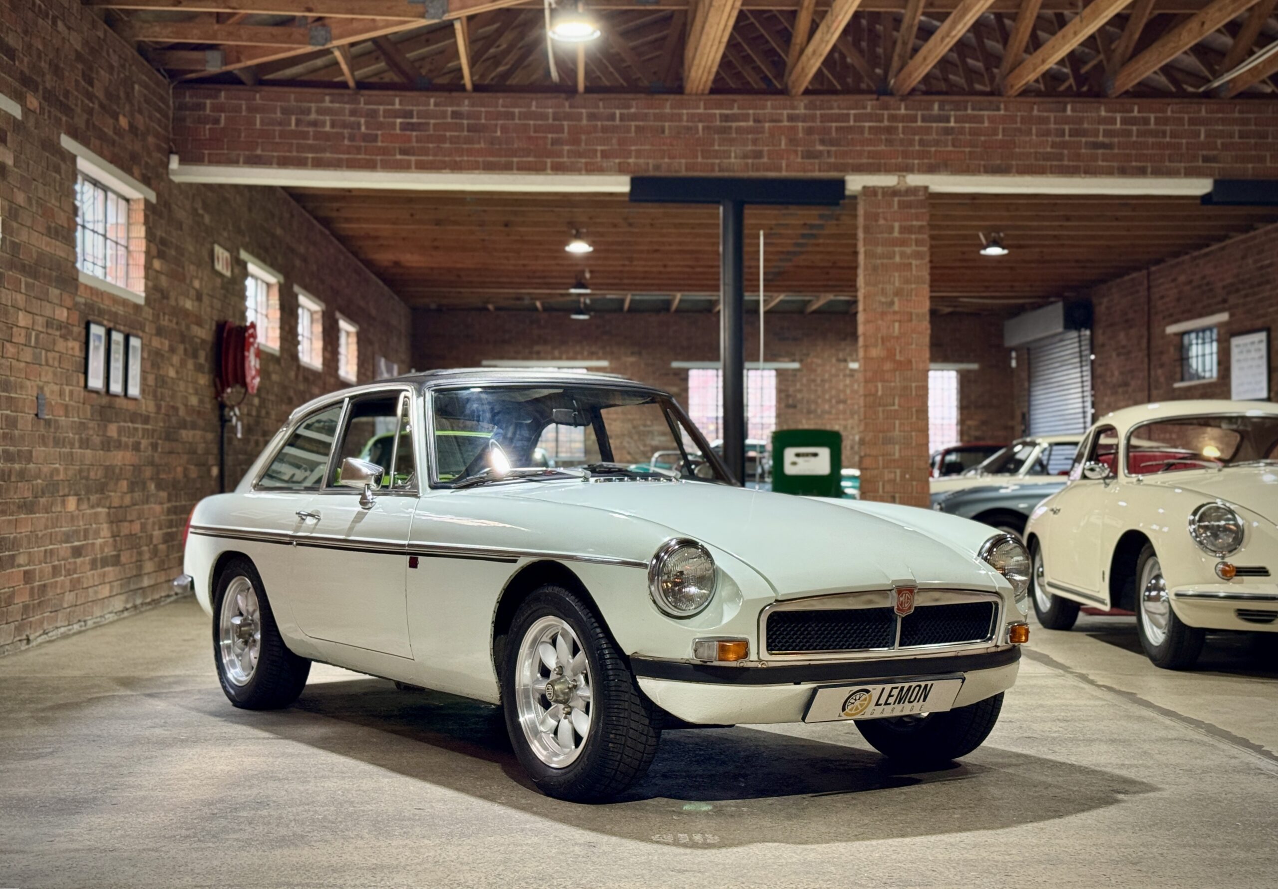 1972 MGB GT