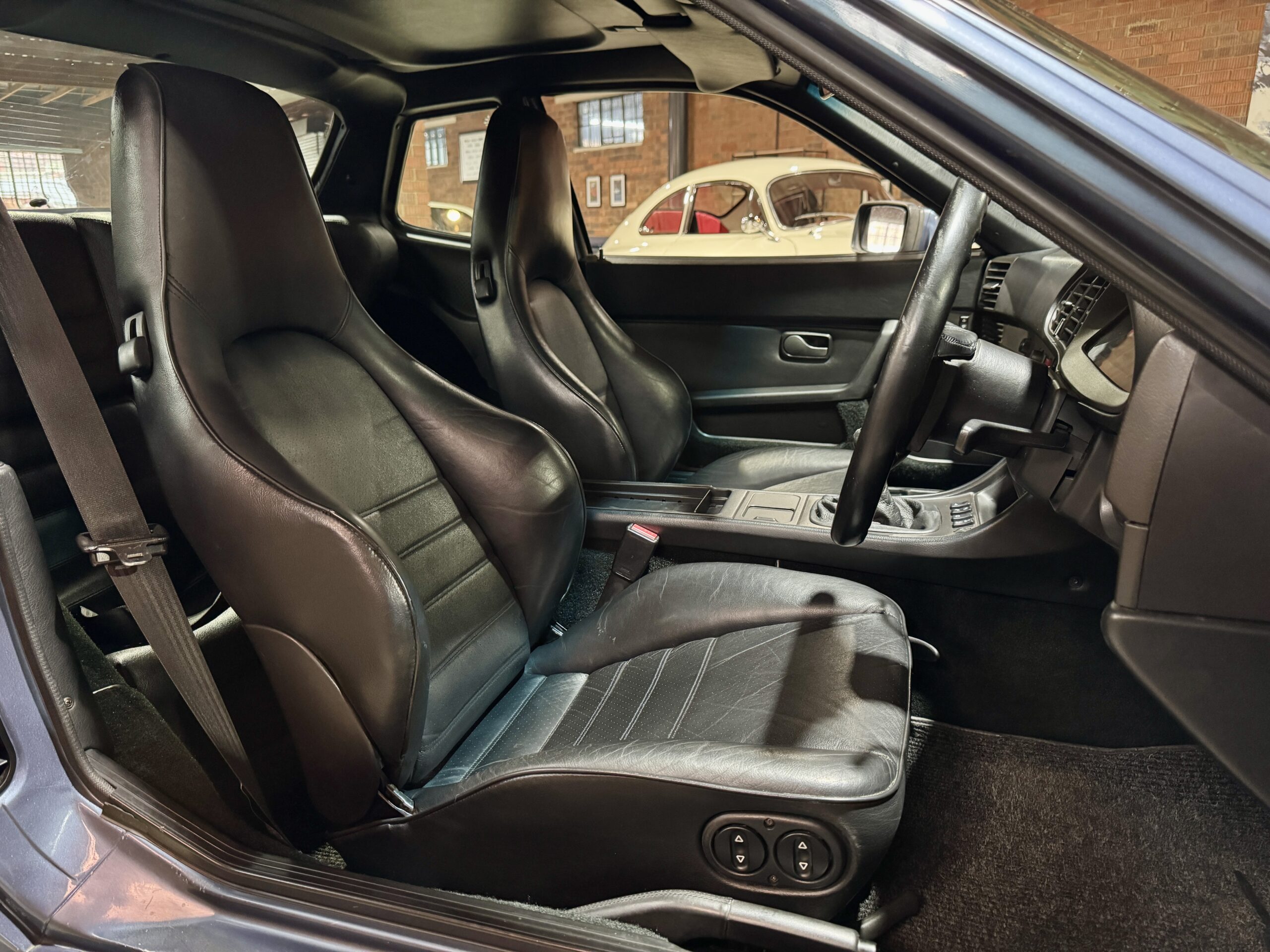 1989 Porsche 944 Turbo