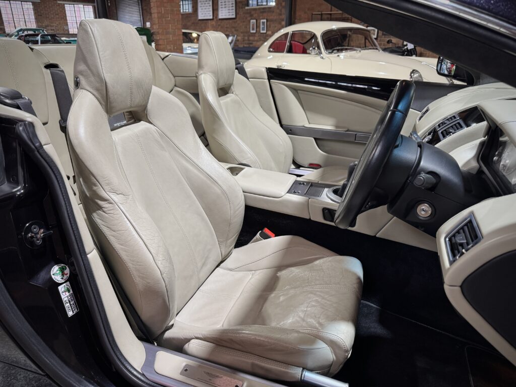 2007 Aston Martin DB9 Volante