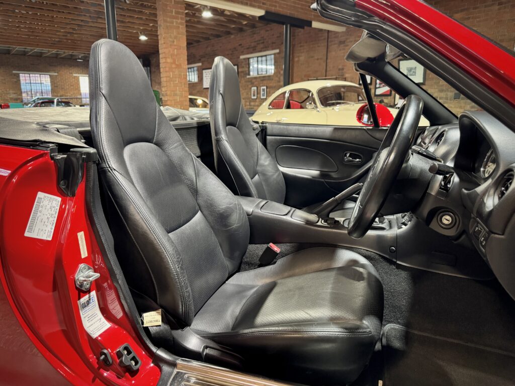2002 Mazda MX5