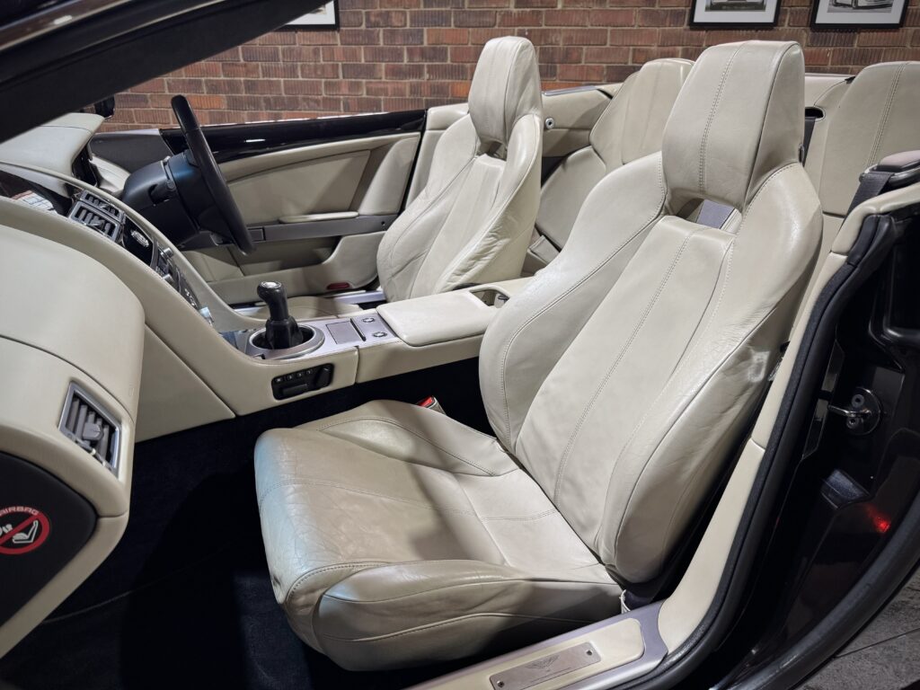 2007 Aston Martin DB9 Volante